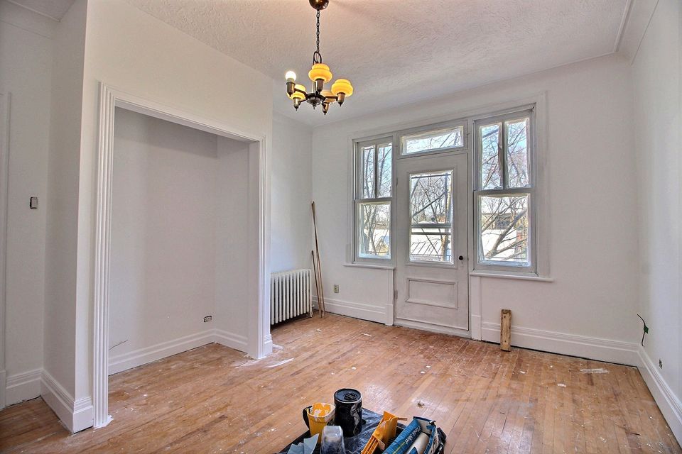 843-E avenue Belvédère