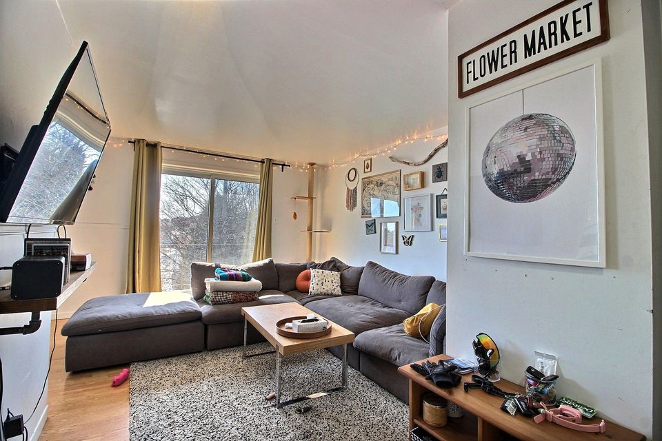 1340-O RUE DE LA COLLINE