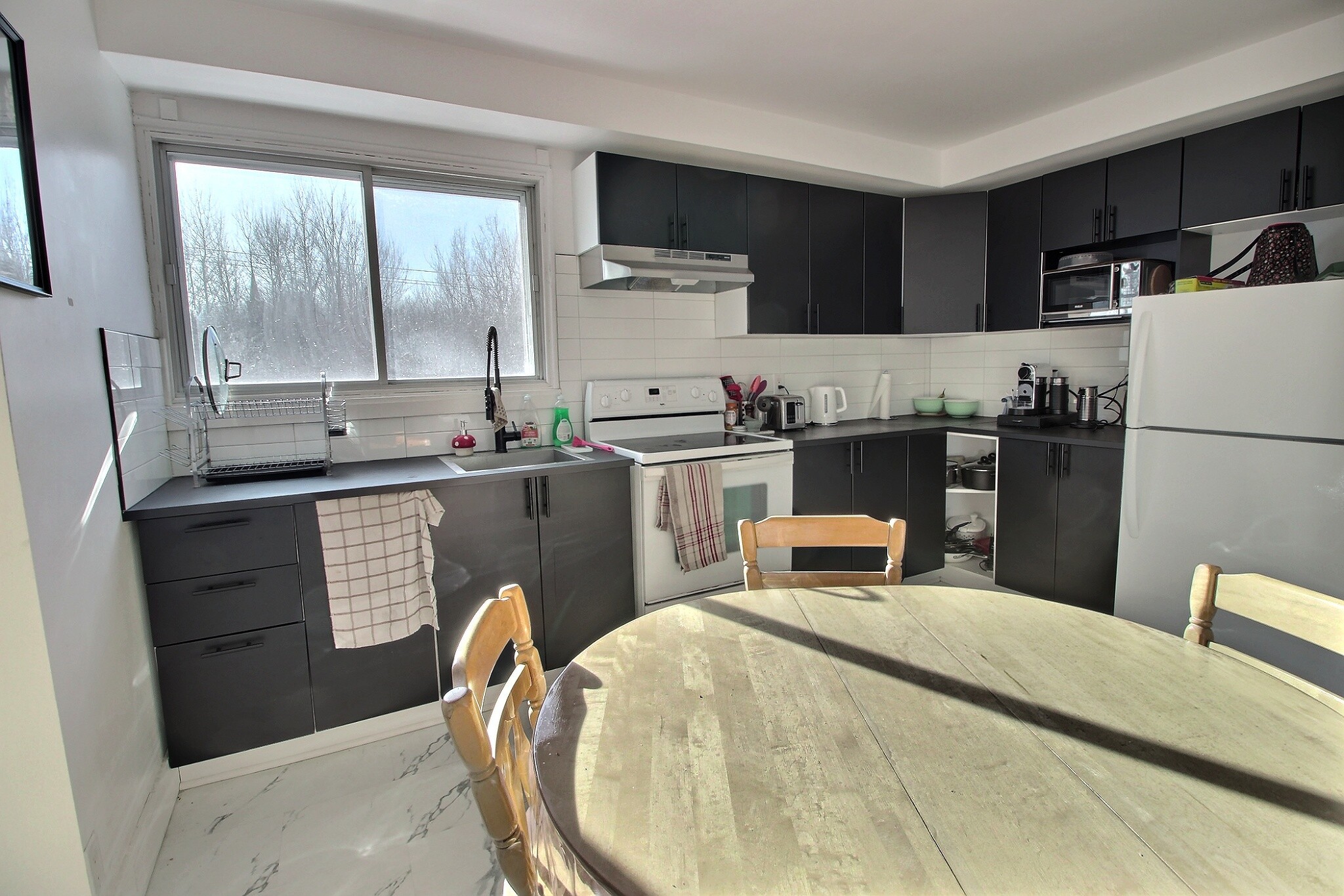 935-19 Av. Myrand, Québec, QC 