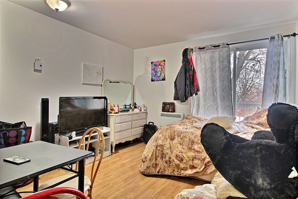 2340-30A avenue du Mont-Thabor